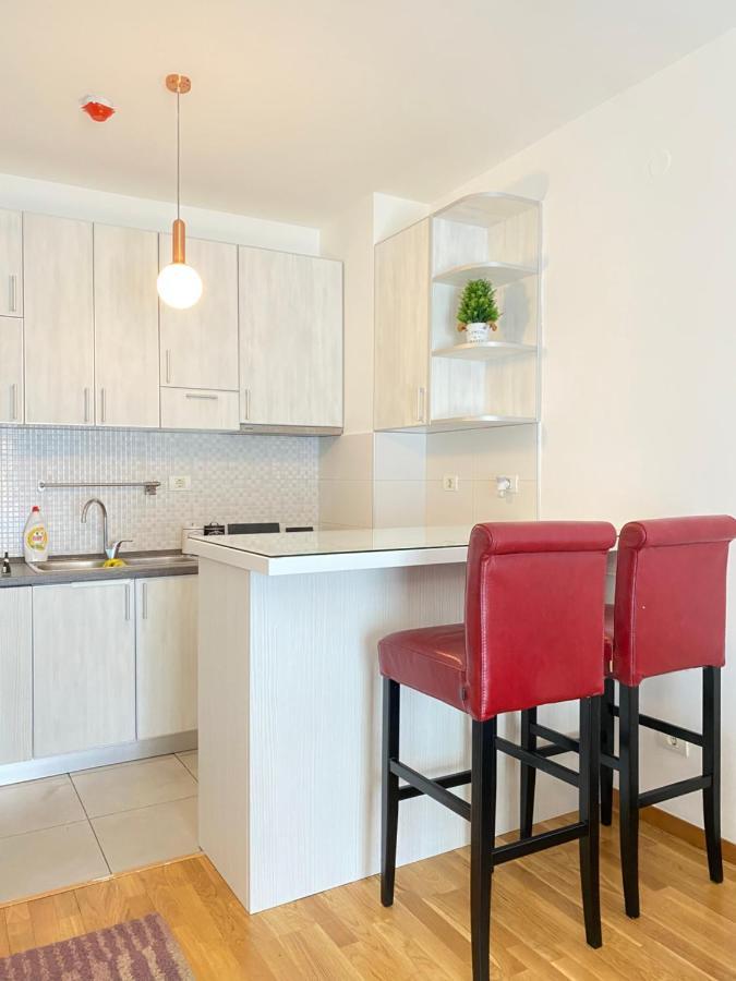 Apartman Vesna City 2. Pg Podgoriţa Exterior foto